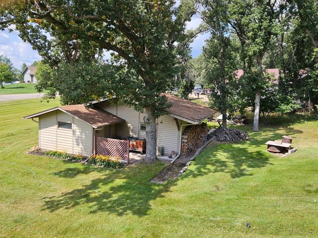 27392 Oak Point Road, Elbow Lake, MN 56531