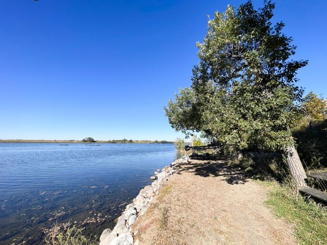 27392 Oak Point Road, Elbow Lake, MN 56531