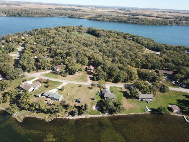 27392 Oak Point Road, Elbow Lake, MN 56531