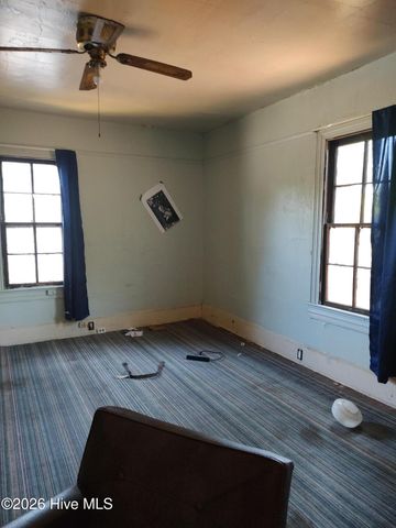 210 E Vine Street, Goldsboro, NC 27530