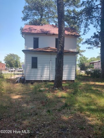 210 E Vine Street, Goldsboro, NC 27530