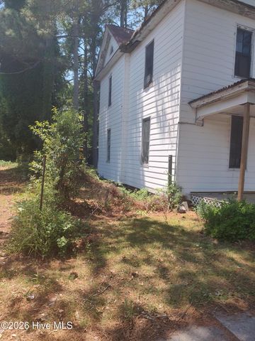 210 E Vine Street, Goldsboro, NC 27530
