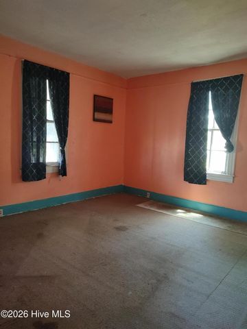 210 E Vine Street, Goldsboro, NC 27530