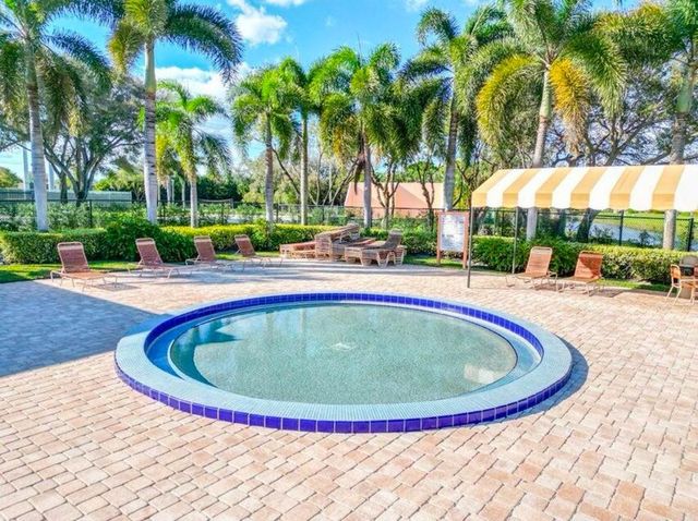 4113 41st Way, West Palm Beach, FL 33407