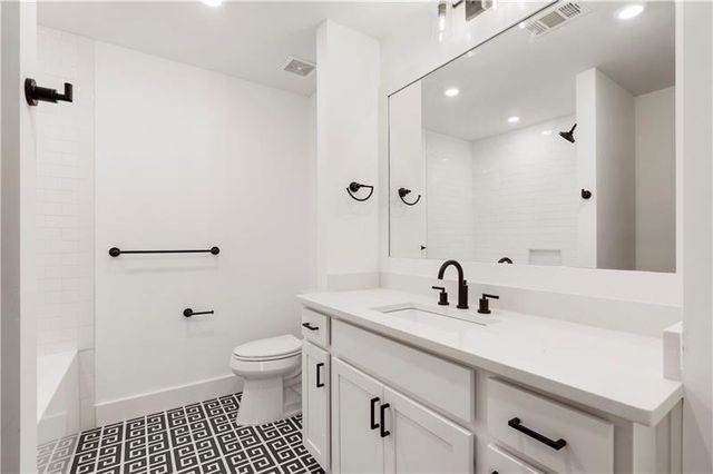 1901 Browns Mill SE Road, Atlanta, GA 30315