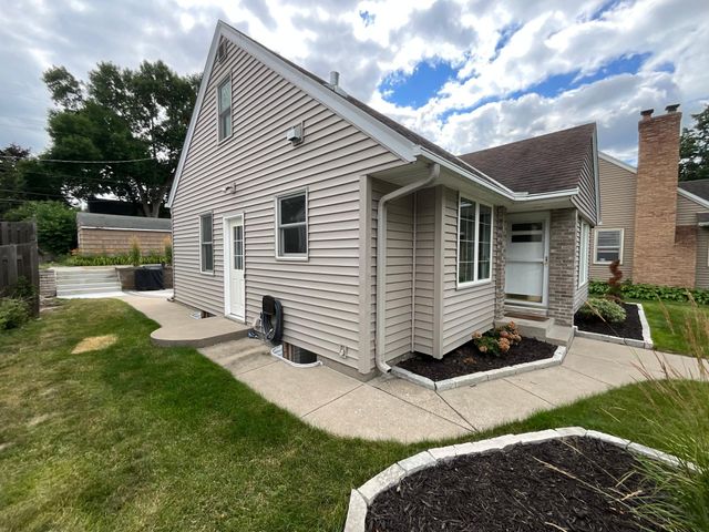 6031 Sheridan Avenue S, Minneapolis, MN 55410