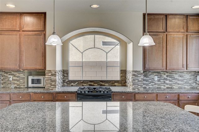 5562 Yarra Valley Avenue, Las Vegas, NV 89139