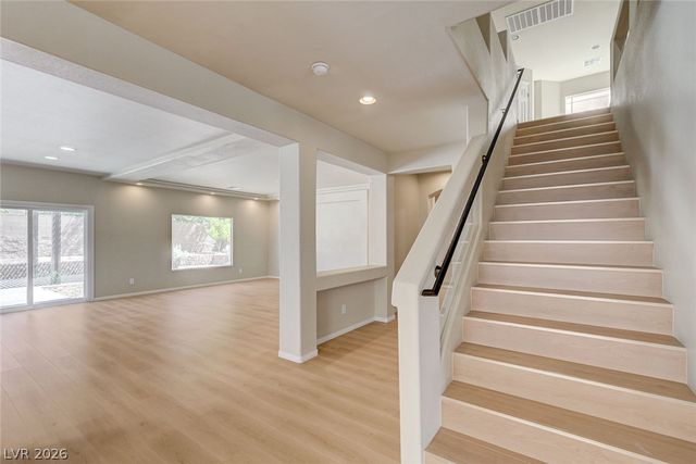 5562 Yarra Valley Avenue, Las Vegas, NV 89139