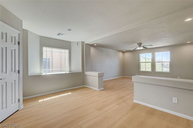 5562 Yarra Valley Avenue, Las Vegas, NV 89139
