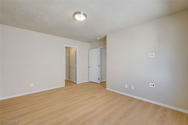 5562 Yarra Valley Avenue, Las Vegas, NV 89139
