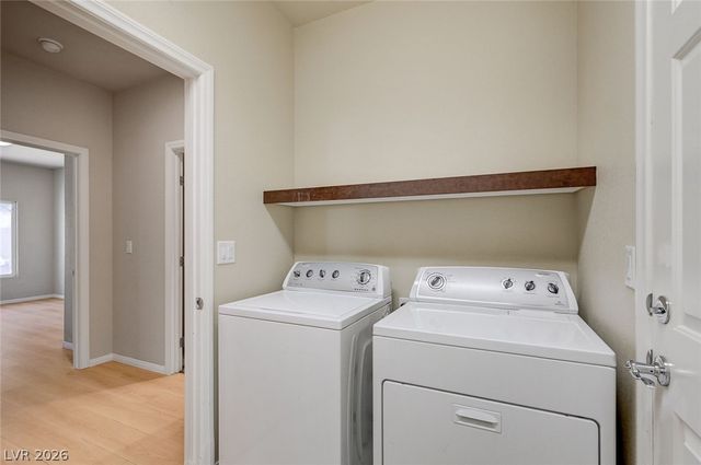 5562 Yarra Valley Avenue, Las Vegas, NV 89139