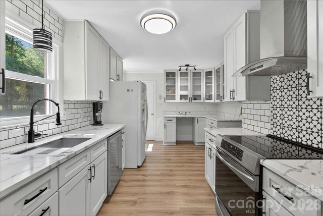 2645 Walker Road, Matthews, NC 28105