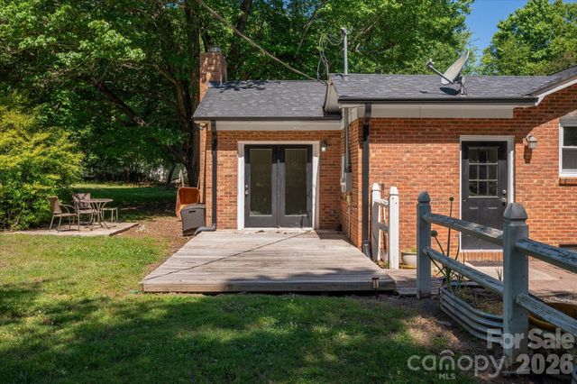 2645 Walker Road, Matthews, NC 28105