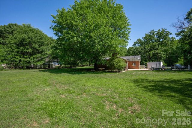 2645 Walker Road, Matthews, NC 28105