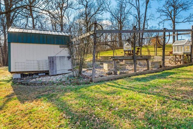 9303 W Farm Road 76, Willard, MO 65781