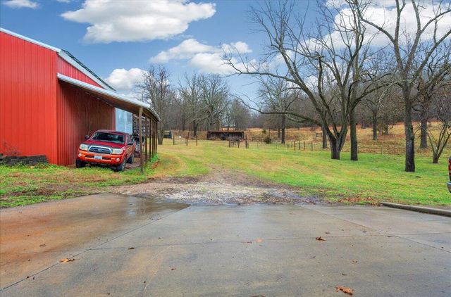 9303 W Farm Road 76, Willard, MO 65781