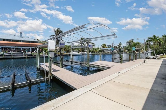 4822 Gary RD 4822, Bonita Springs, FL 34134