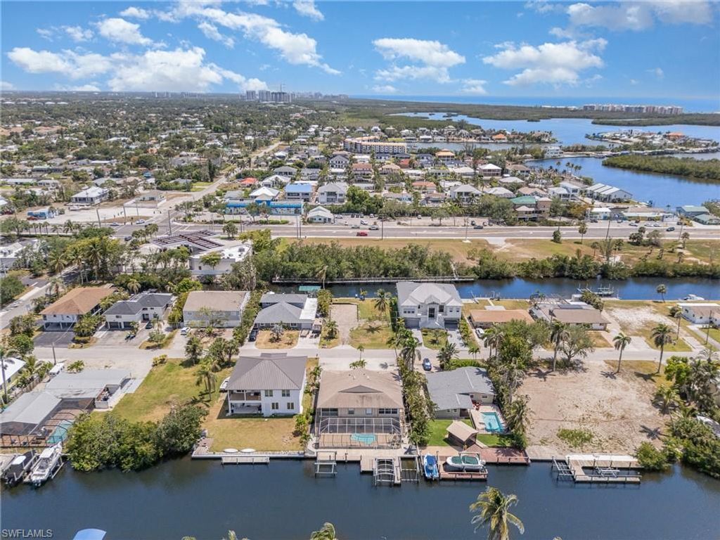 4822 Gary RD 4822, Bonita Springs, FL 34134