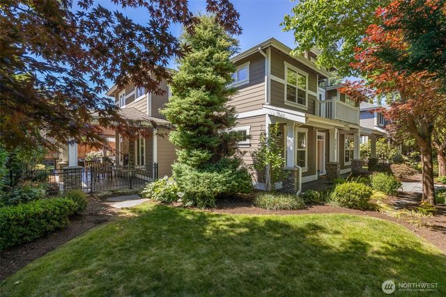 605 11th Avenue, Kirkland, WA 98033
