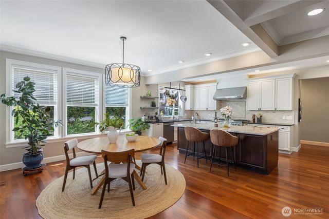 605 11th Avenue, Kirkland, WA 98033