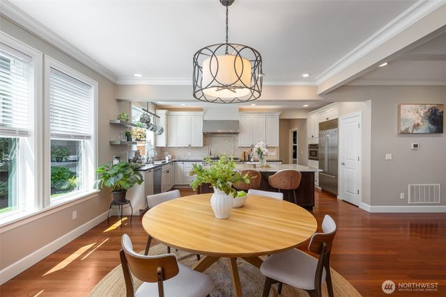 605 11th Avenue, Kirkland, WA 98033