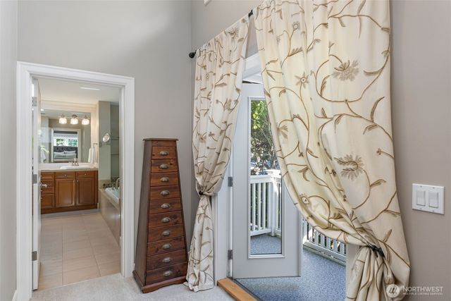 605 11th Avenue, Kirkland, WA 98033