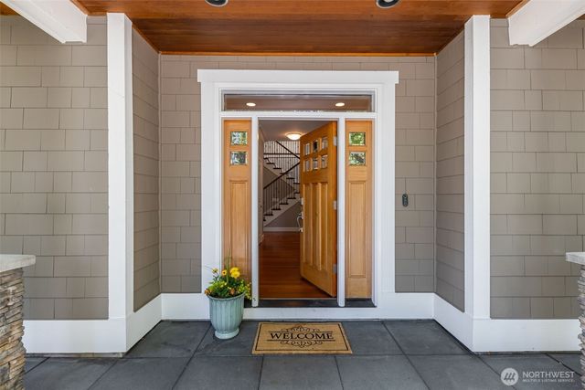 605 11th Avenue, Kirkland, WA 98033