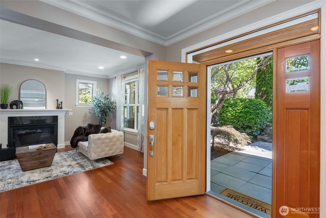 605 11th Avenue, Kirkland, WA 98033