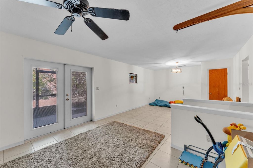 Image 39 of property listing at 5324 LAFAYETTE AVENUE, Sebring, FL 33875