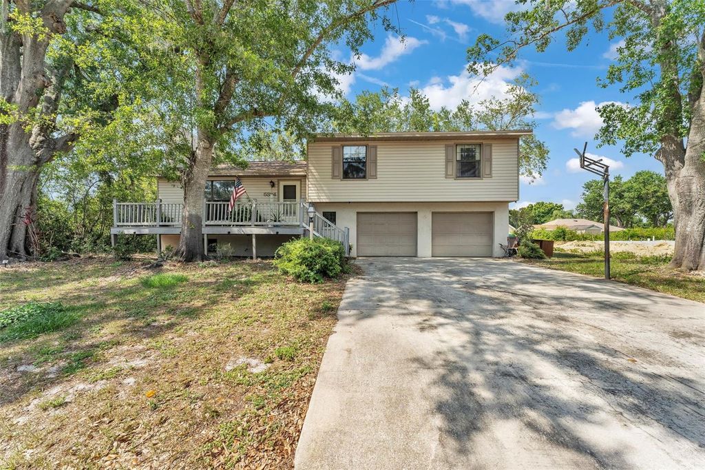 Image 48 of property listing at 5324 LAFAYETTE AVENUE, Sebring, FL 33875
