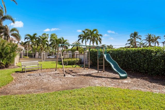 15541 CATALPA COVE DRIVE, Fort Myers, FL 33908