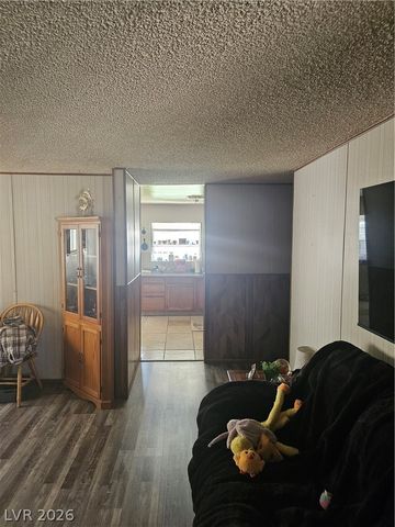 6325 Portola Road, Las Vegas, NV 89108