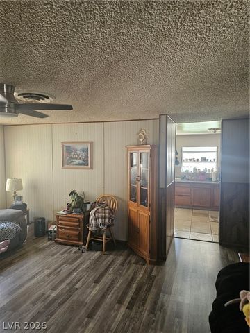 6325 Portola Road, Las Vegas, NV 89108