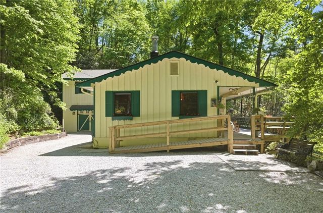 46 Spartan Lane, Rabun Gap, GA 30568