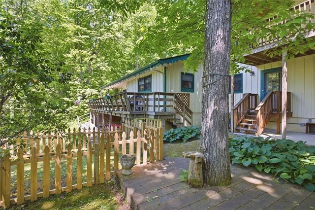 46 Spartan Lane, Rabun Gap, GA 30568