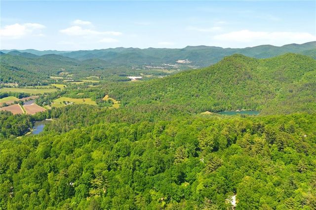 46 Spartan Lane, Rabun Gap, GA 30568