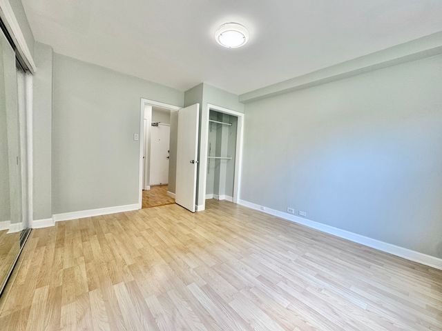 4920 N Marine Drive S208, Chicago, IL 60640