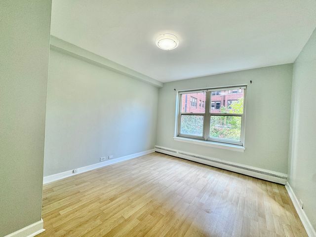 4920 N Marine Drive S208, Chicago, IL 60640