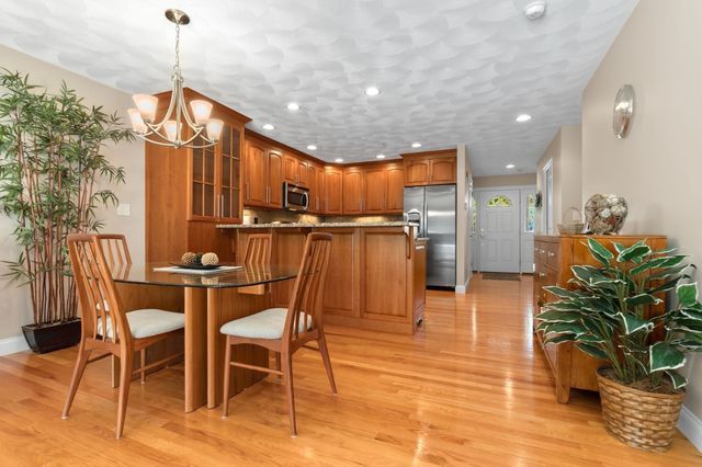 35 Peaslee Circle 35, Middleton, MA 01949