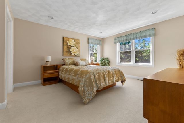 35 Peaslee Circle 35, Middleton, MA 01949