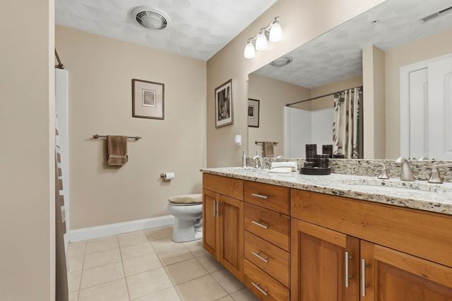 35 Peaslee Circle 35, Middleton, MA 01949