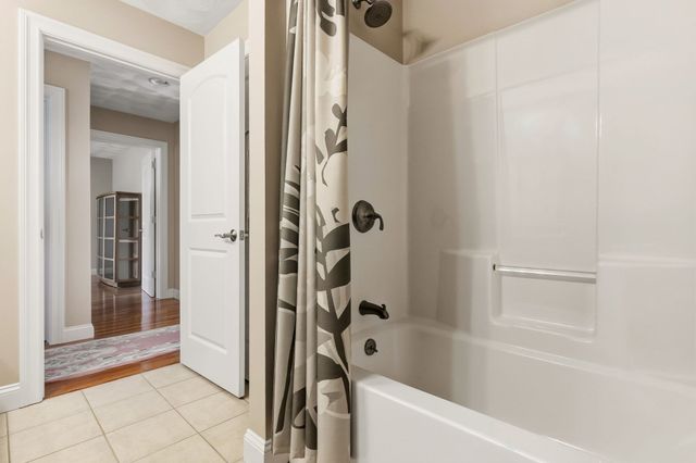 35 Peaslee Circle 35, Middleton, MA 01949