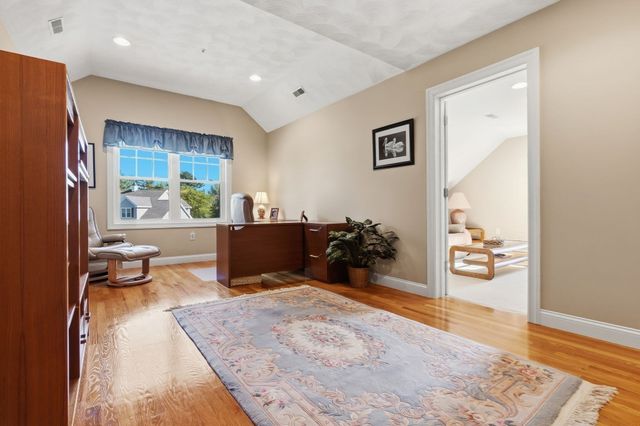 35 Peaslee Circle 35, Middleton, MA 01949