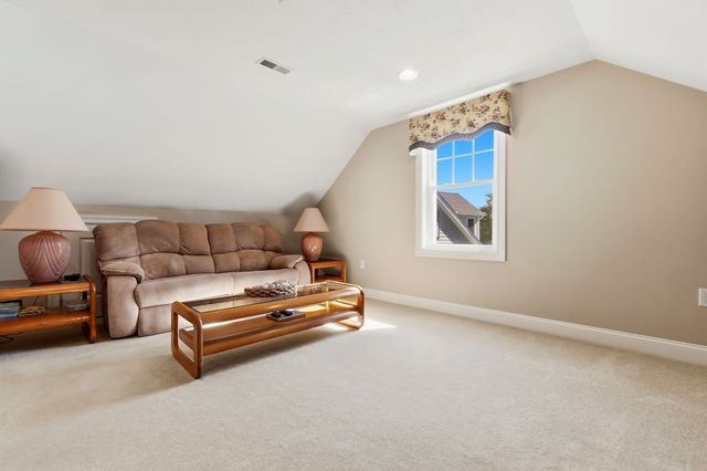 35 Peaslee Circle 35, Middleton, MA 01949