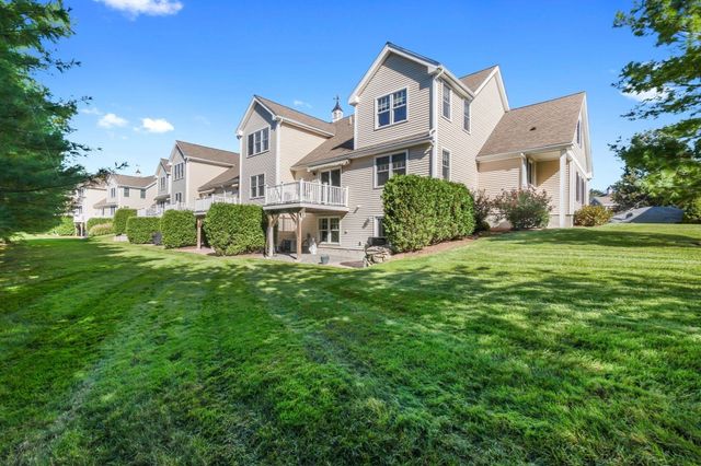 35 Peaslee Circle 35, Middleton, MA 01949