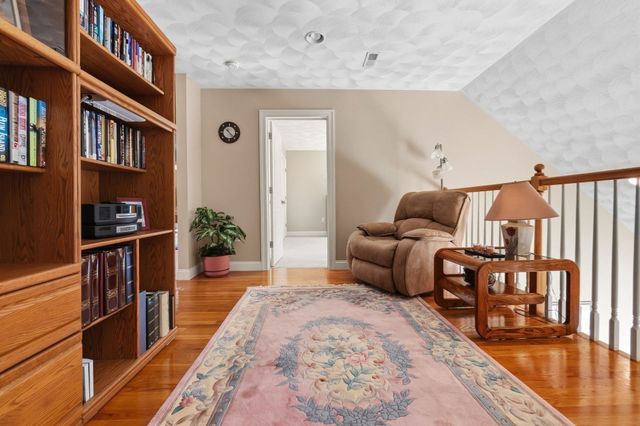 35 Peaslee Circle 35, Middleton, MA 01949