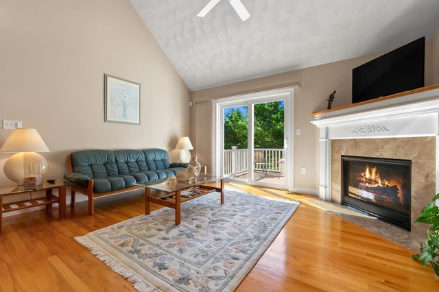 35 Peaslee Circle 35, Middleton, MA 01949