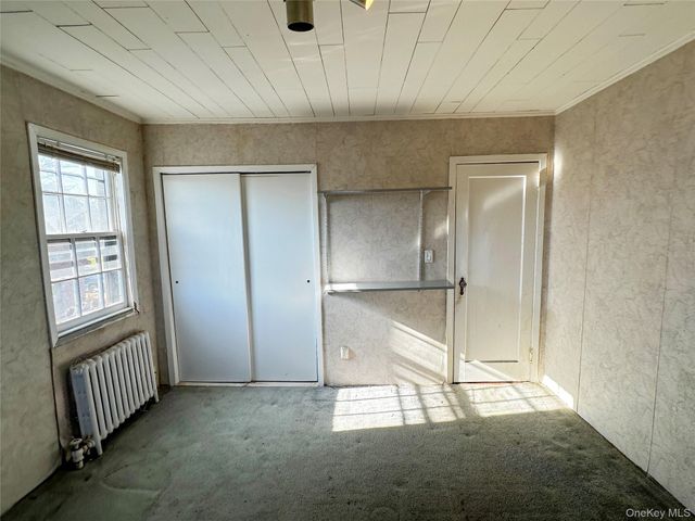 192 Brixton Road S, Garden City, NY 11530