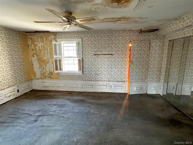 192 Brixton Road S, Garden City, NY 11530