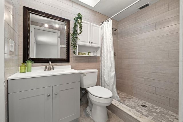 5041 BAY BOULEVARD, Port Richey, FL 34668